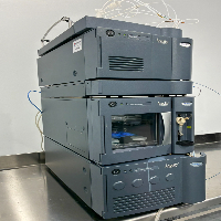 Waters Acquity HPLC image 0